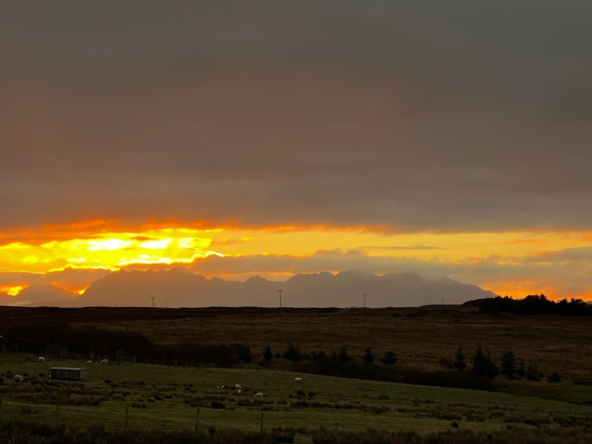 The Bothy, Vatten, Dunvegan Lonmore 외부 사진